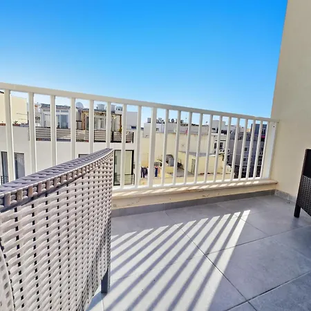 Apartment 2 Bedroom 2 Terraces Wifi And Ac