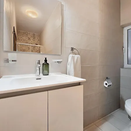 2 Bedroom 2 Terraces Wifi And Ac *