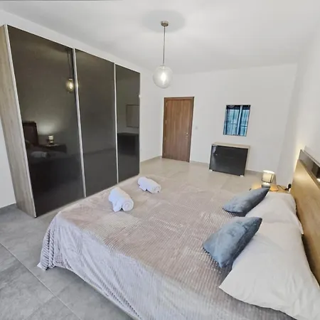 2 Bedroom 2 Terraces Wifi And Ac Διαμέρισμα Msida