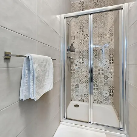 Appartement 2 Bedroom 2 Terraces Wifi And Ac